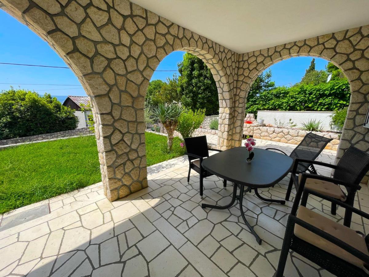Apartments Sams Нови-Винодолски Экстерьер фото