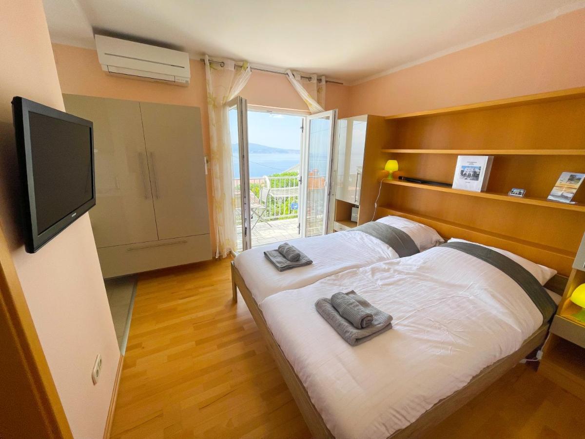 Apartments Sams Нови-Винодолски Экстерьер фото