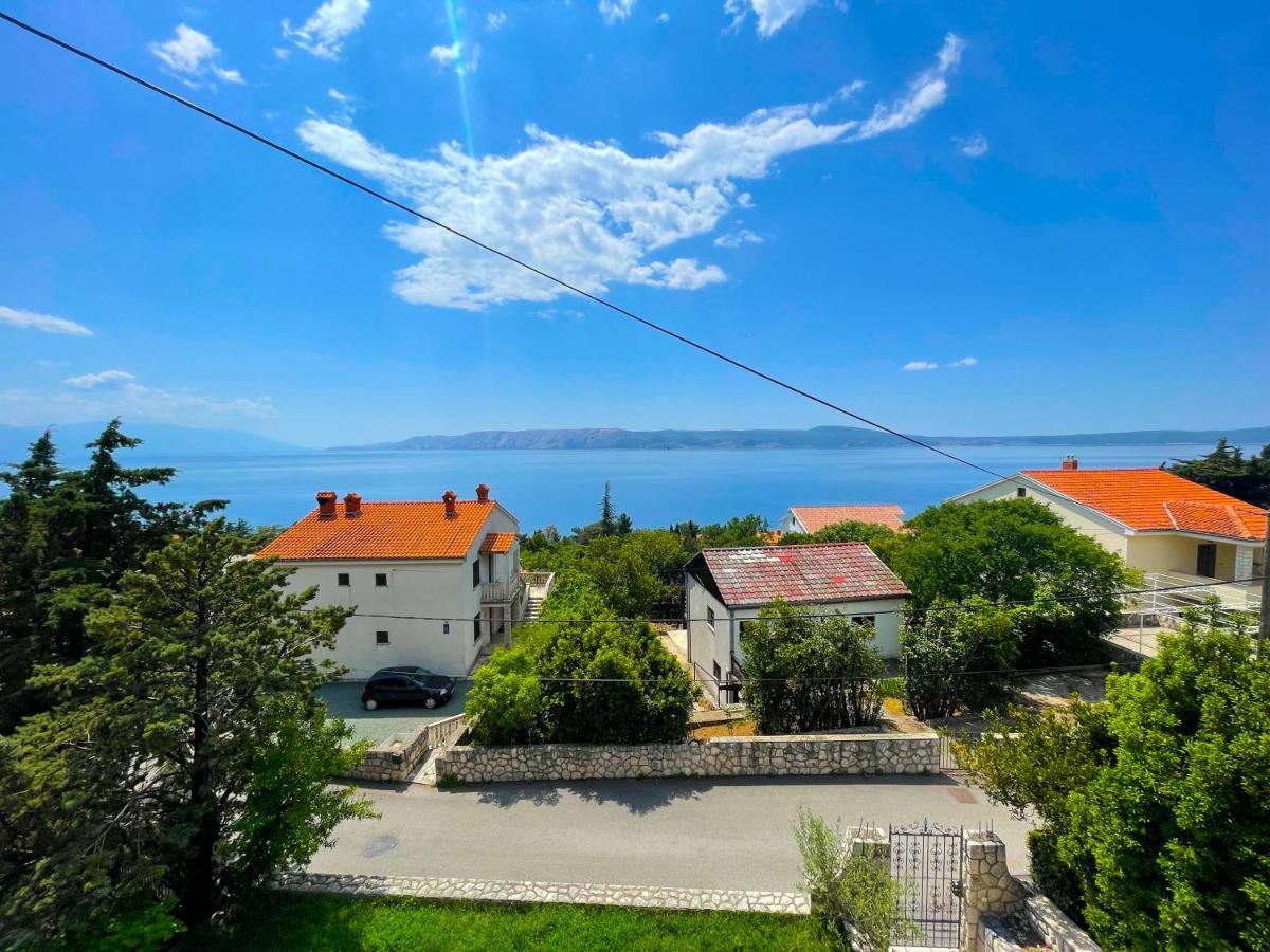 Apartments Sams Нови-Винодолски Экстерьер фото