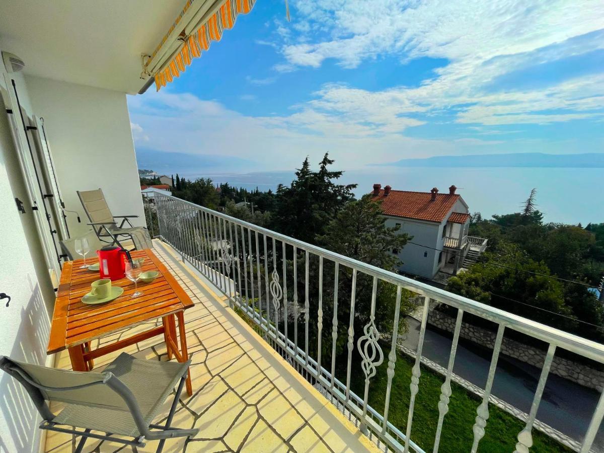 Apartments Sams Нови-Винодолски Экстерьер фото